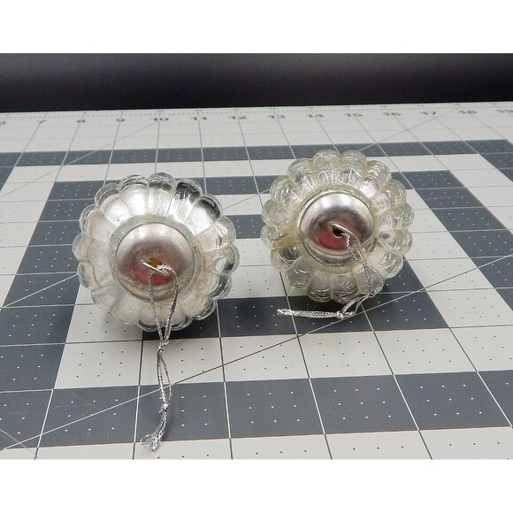 Silver Teardrop Crackle Glass Ornament Ribbed Heavy Set of 2 - Picture 3 of 6